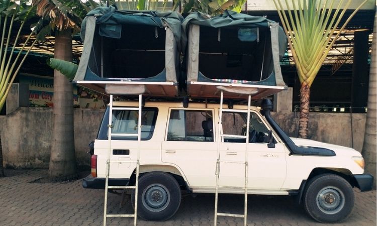 Double Roof Top Tent Car