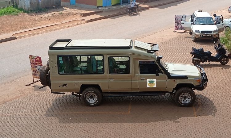 Safari Land Cruisers Extended